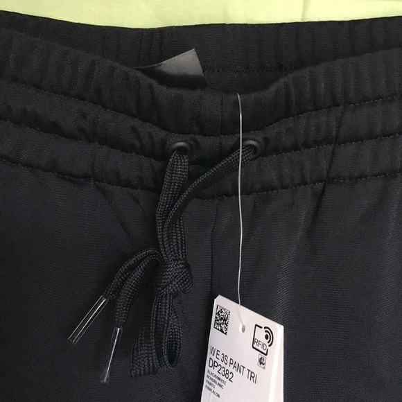 🖤adidas joggers🖤 - Picture 4 of 5